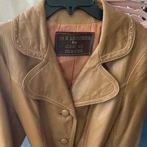 Vintage leather women’s jacket 1970’s. Great condition no flaws